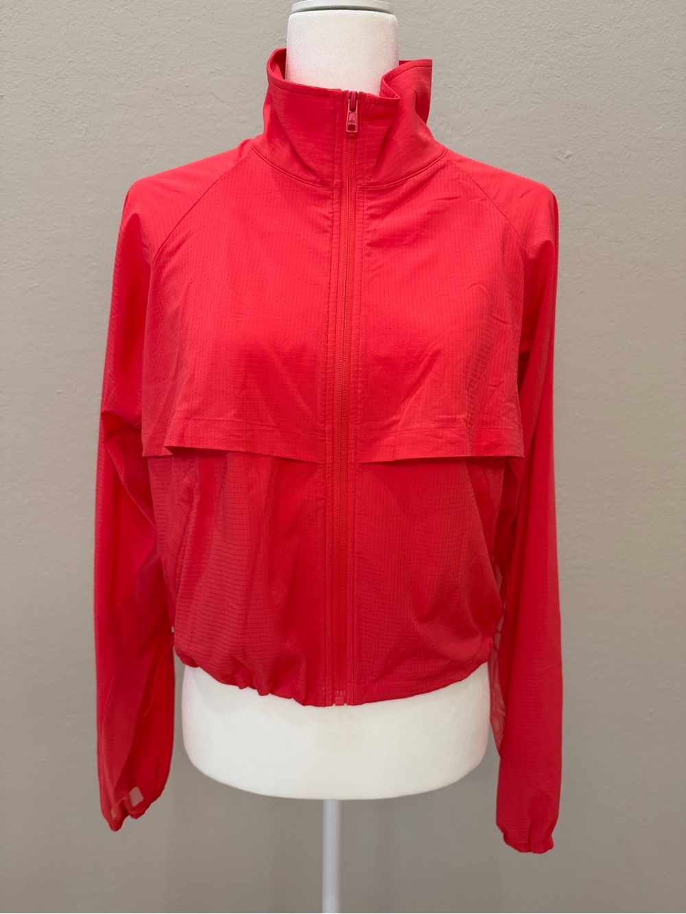 Alo Yoga Sport Star Full Zip Jacket Candy Red Sold Out Cropped Windbreaker S